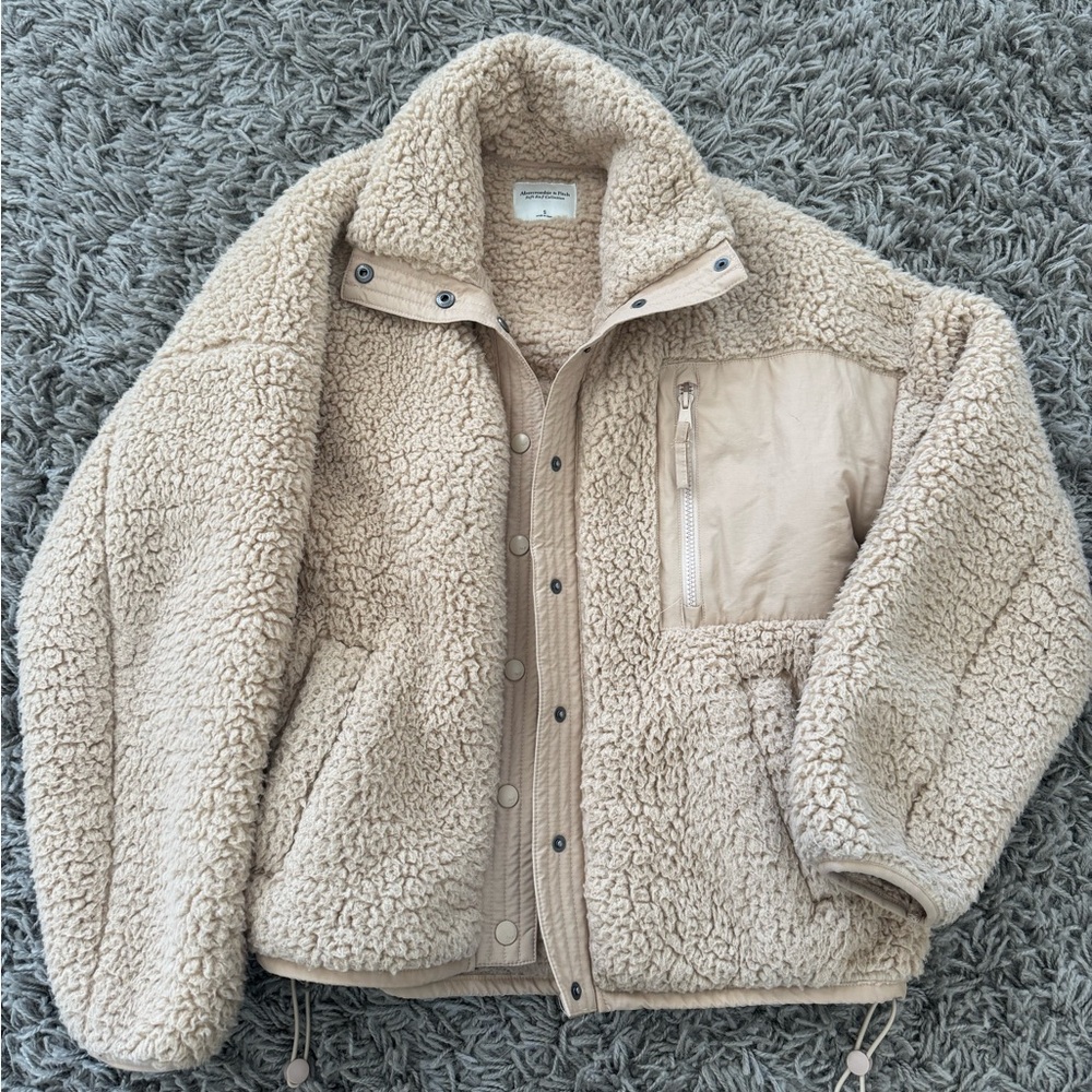 Abercrombie & Fitch Soft Cream Sherpa Jacket Womens Small